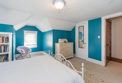 30 Pleasantview Ave, Springfield MA 01106-1019 exterior