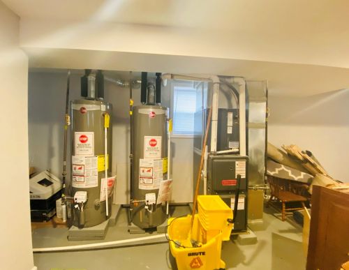 2316 Kedvale Ave, Chicago IL 60629-5110 exterior