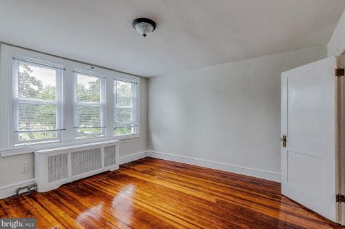 6465 Ditman St, Philadelphia PA 19135-2705 exterior