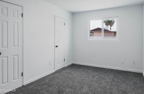3426 Elm St, Phoenix AZ 85033-1039 exterior