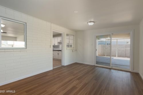 1240 33 St, Phoenix AZ 85018-3314 exterior