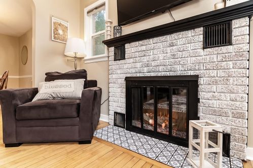 613 Burnett St, Beaver Dam WI  53916-3405 exterior