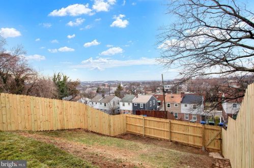 5104 Just St, Washington DC 20019-5560 exterior