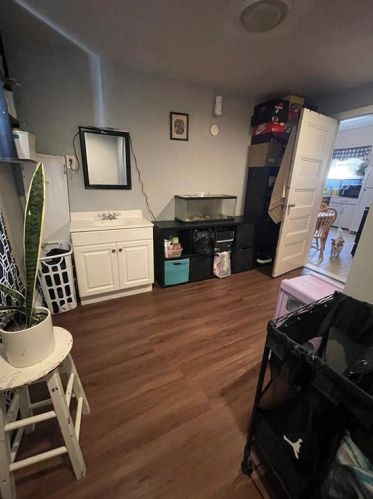 87 Ruggles St, Providence RI 02908-3614 exterior