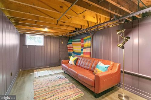 9111 Louis Ave, Silver Spring MD  20910-2129 exterior