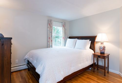 136 Sewalls Fls Rd, Concord NH 03301-4725 exterior