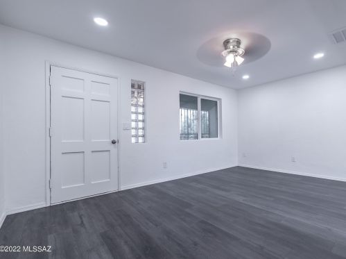 4638 6th St, Tucson AZ  85711-2908 exterior