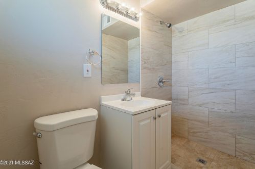 5681 Bryant Ave, Tucson AZ 85706-2917 exterior