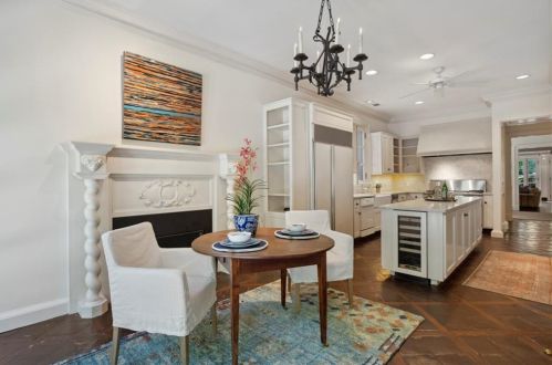 82 Inman Cir, Atlanta GA 30309-3384 exterior