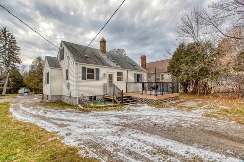 4321 Dodge St, Duluth MN 55804-1409 exterior