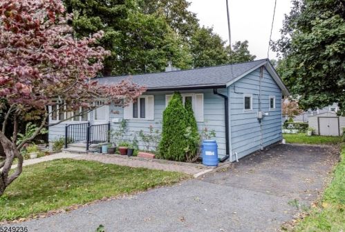 85 Fairfield Rd, Parsippany, NJ 07054-2660