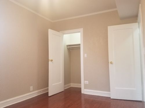 1718 71st St, Chicago IL 60629-2005 exterior