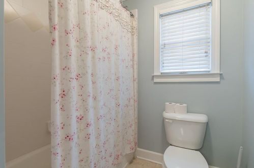 2195 Innsfail Dr, Lithonia GA 30078-5683 exterior