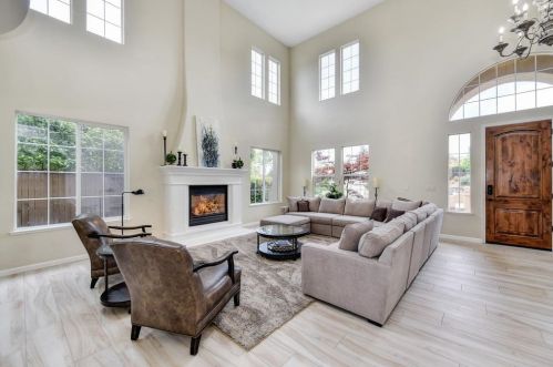 1094 Souza Dr, Folsom CA  95762-7550 exterior