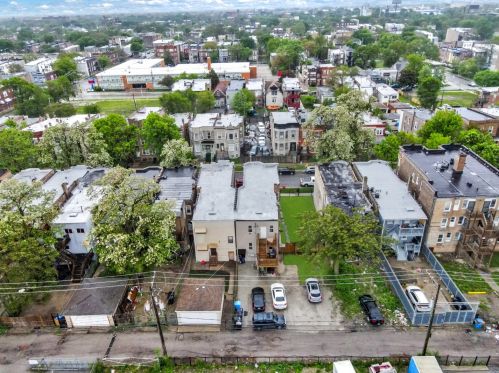 4428 Monroe St, Chicago IL 60624-2519 exterior