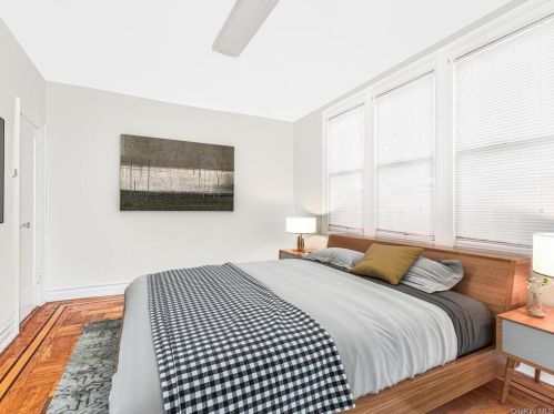 1855 Gleason Ave, Bronx NY 10472-5129 exterior