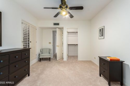 9418 51st St, Phoenix AZ 85044-2313 exterior