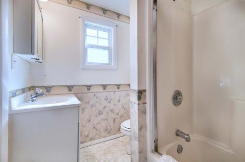 13 Crk Cir, Naples FL 34114-8238 exterior