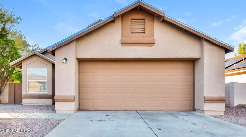 7124 Camino Triste, Tucson, AZ 85746-7990