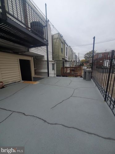 161 Godfrey Ave, Philadelphia PA 19126-3829 exterior