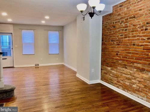 418 Emily St, Philadelphia PA  19148-2505 exterior