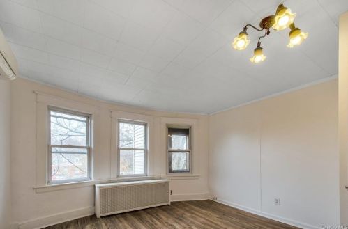 87 Delafield St, Poughkeepsie NY  12601-1736 exterior