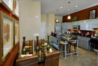 590 15th St, Arlington VA  22202-2872 exterior