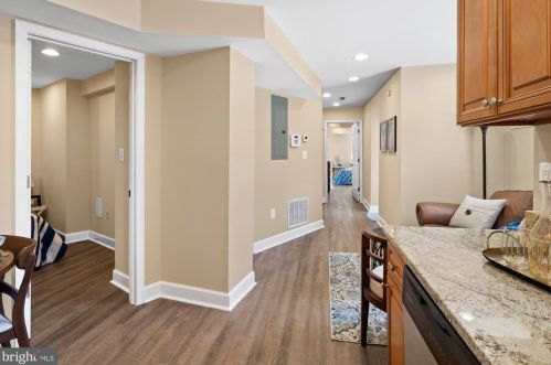 616 M St, Washington DC 20002-3425 exterior