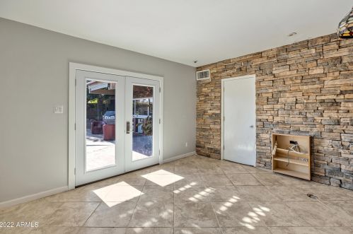 7217 13 Pl, Phoenix AZ 85014-1423 exterior