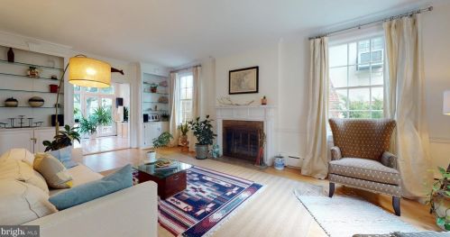 3633 Fulton St, Washington DC  20007-1452 exterior