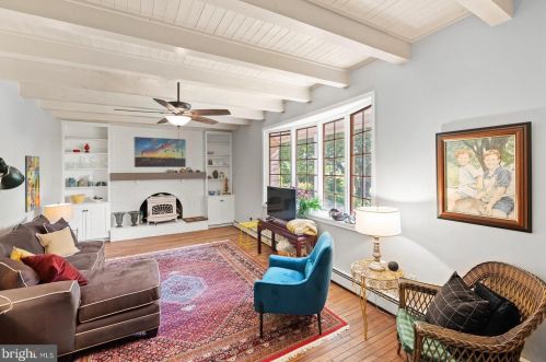 233 Old State Rd, Limerick PA 19468-3116 exterior