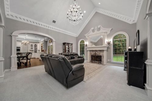 10337 Paradise Vly Dr, Conroe TX exterior