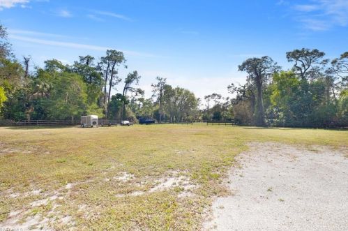 6210 Napa Wood Way, Naples FL 34116-3866 exterior