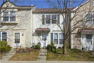 6538 Morning Glen Ct, Alexandria VA  22315-5027 exterior