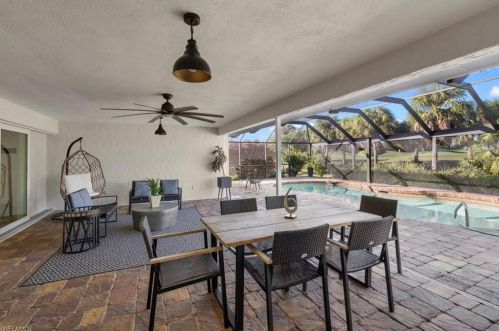 489 Cypress Way, Naples FL 34110-1107 exterior