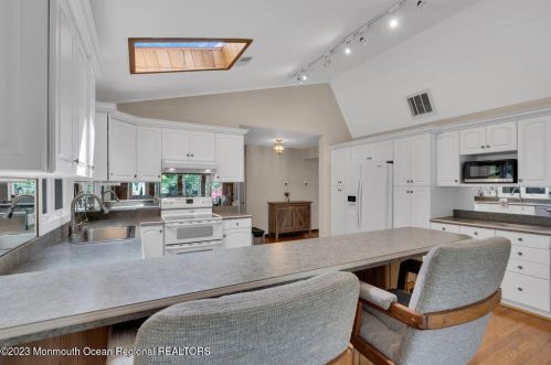 242 Hope Chapel Rd, Jackson Twp NJ  08527-5023 exterior