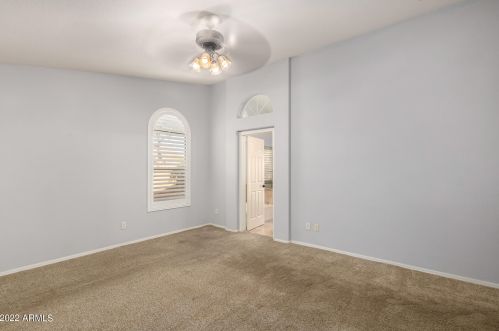 21824 44th Pl, Phoenix AZ 85050-6935 exterior