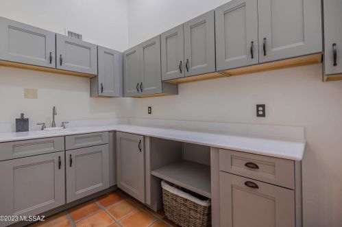 6730 Chapultapec Cir, Tucson AZ  85750-1001 exterior