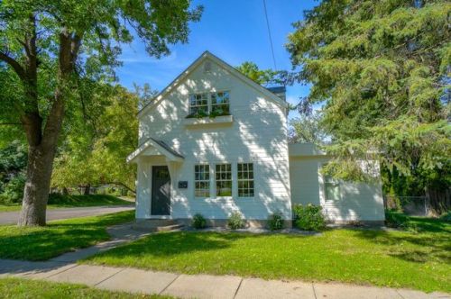 624 Oak St, Stillwater MN  55082-5625 exterior