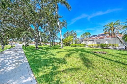 3592 El Verdado Ct, Naples FL 34109-1303 exterior