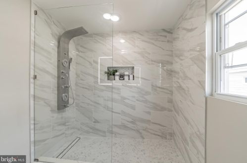 1709 Dorrance St, Philadelphia PA 19146-2911 exterior