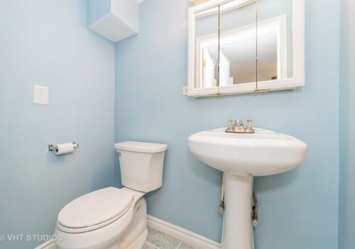 5144 Odell Ave, Chicago IL 60706-3631 exterior