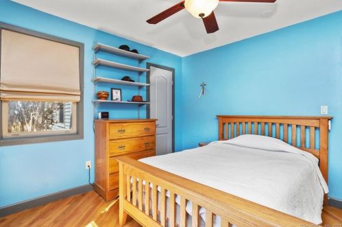 34 Nells Rd, Milford CT 06460-5444 exterior