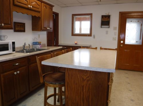 1108 Hamilton St, Manitowoc WI 54220-5230 exterior