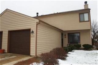 2412 Morrissey Park Dr, Champaign, IL 61821-7024