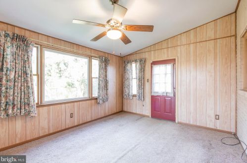 314 Holland St, Chester PA 19022-1111 exterior