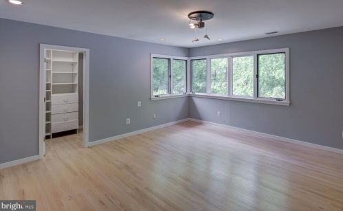 10011 Avenel Farm Dr, Rockville MD 20854-5410 exterior