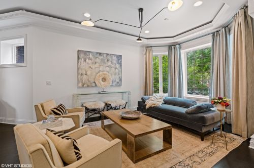 3651 Lakewood Ave, Chicago IL 60613-3724 exterior