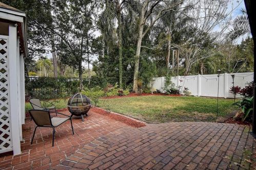 2115 Fore Dr, Tampa FL 33612-5006 exterior