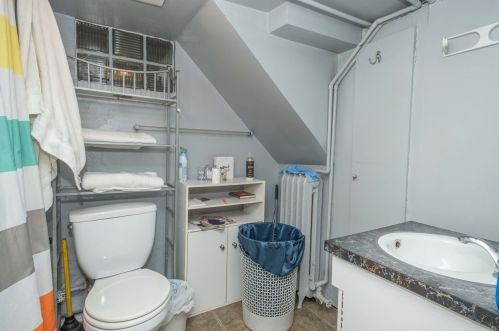 730 St, Union City NJ 07087-2427 exterior